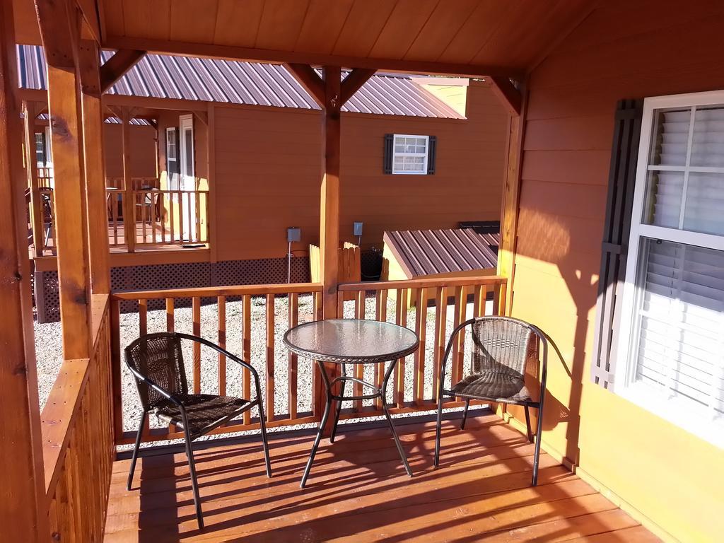 Bearlodge Mountain Resort Sundance Room photo