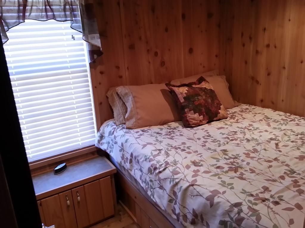 Bearlodge Mountain Resort Sundance Room photo