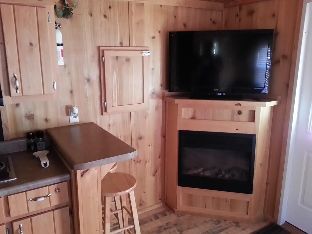 Bearlodge Mountain Resort Sundance Room photo